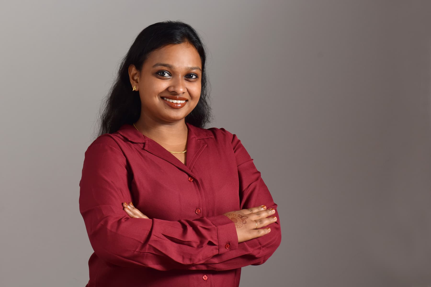 Professional photo of Aashika Viyazudeen